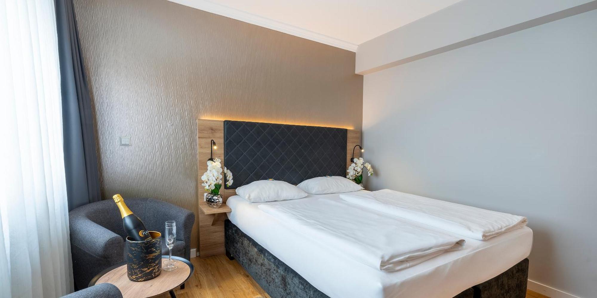 Plaza Inn Rieker Stuttgart Hauptbahnhof Eksteriør billede