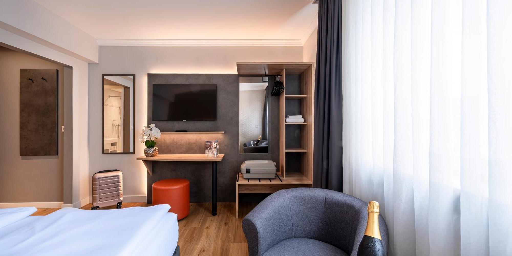 Plaza Inn Rieker Stuttgart Hauptbahnhof Eksteriør billede