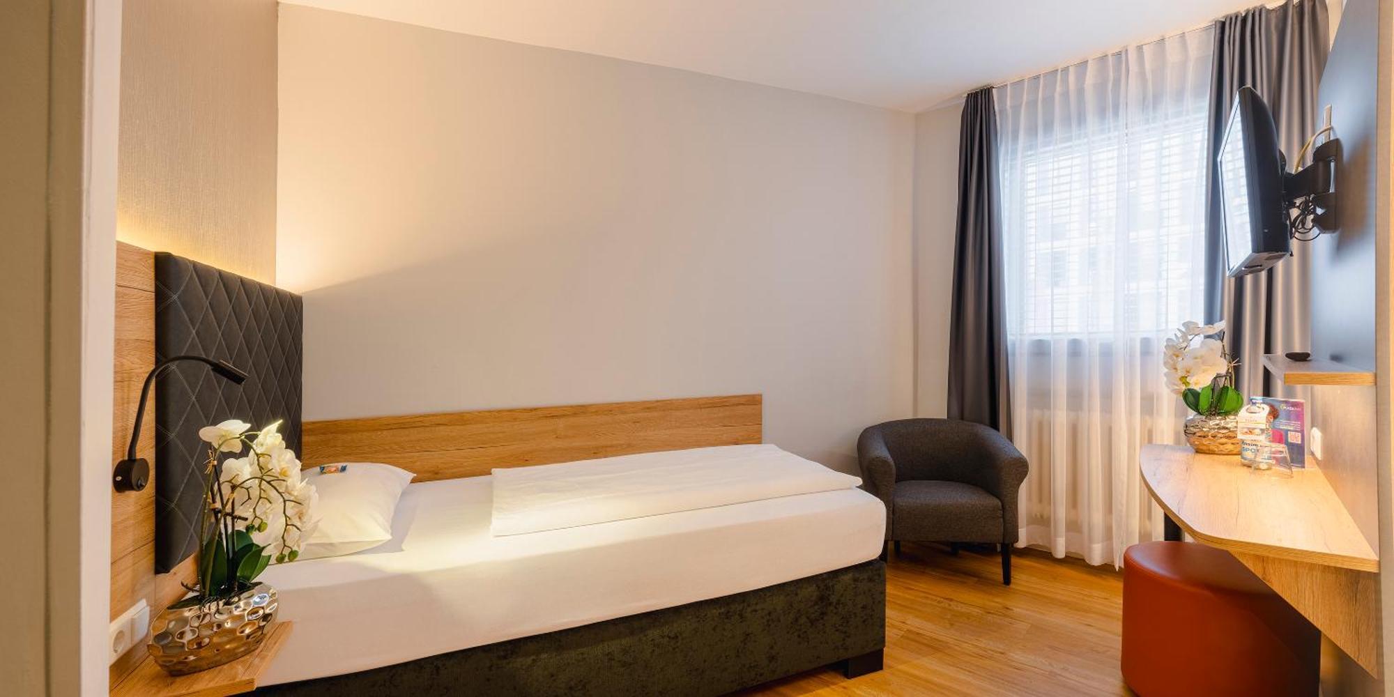 Plaza Inn Rieker Stuttgart Hauptbahnhof Eksteriør billede