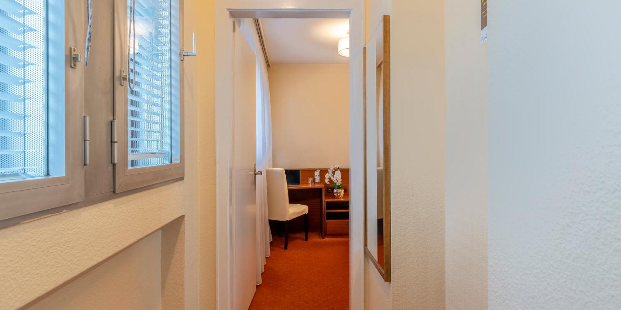 Plaza Inn Rieker Stuttgart Hauptbahnhof Eksteriør billede